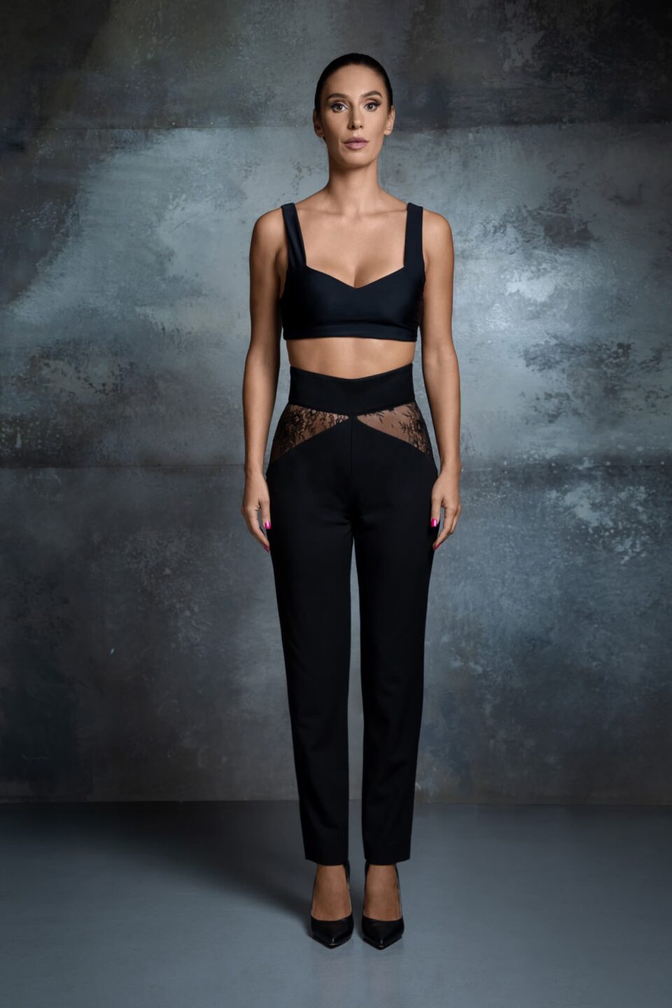 PANTALON CU INSERTIE DE DANTELA