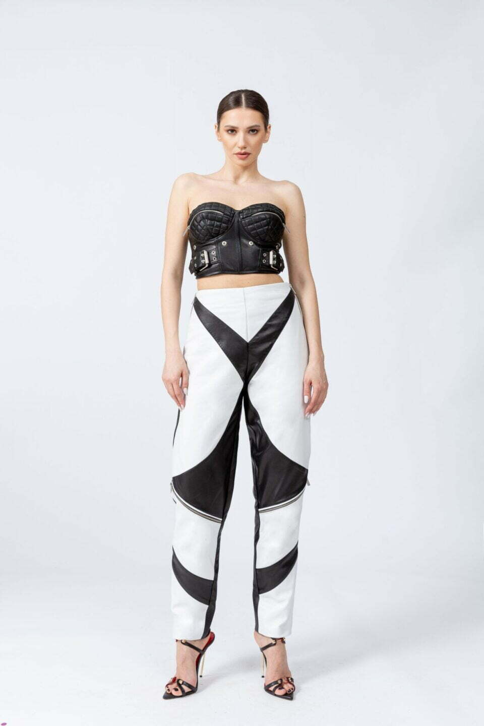 BIKER MOM - WHITE